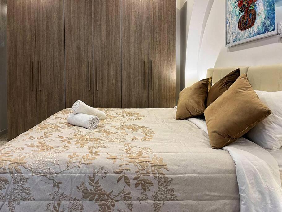 Heart Of Valletta - Apartment Luaran gambar