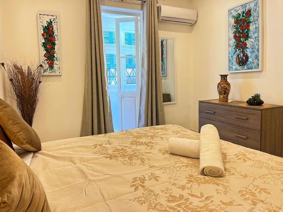 Heart Of Valletta - Apartment Luaran gambar